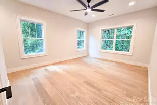 505 S Oconeechee Ave, Black Mountain, NC 28711 - Photo 28