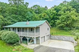 89 Cypress Ln, Canton, NC 28716 - Photo 2
