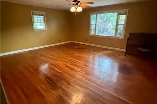 327 Arrowood St SE, Lenoir, NC 28645 - Photo 6