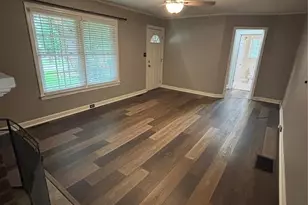 327 Arrowood St SE, Lenoir, NC 28645 - Photo 2