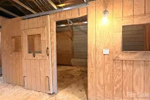 940 Wade Funderburk Rd, Pageland, SC 29728 - Photo 38