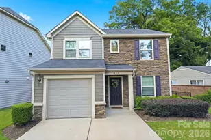 1829 Evergreen Dr, Charlotte, NC 28208 - Photo 2