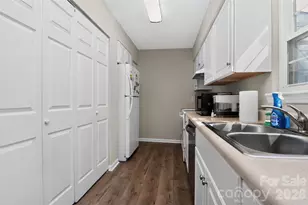 11117 Park Rd, Charlotte, NC 28226 - Photo 12