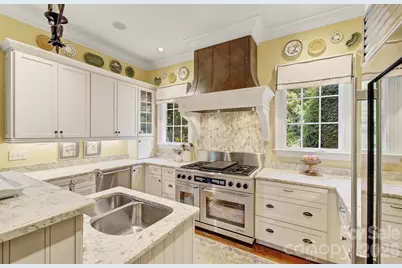 1333 Solomon Circle, Hendersonville, NC 28739 - Photo 20