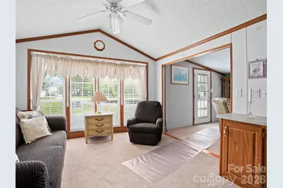 43 Pike Point, Waynesville, NC 28785 - Photo 4