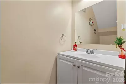 8409 Scotney Bluff Avenue, Charlotte, NC 28273 - Photo 6