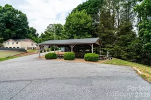5976 Gold Creek Estate Dr, Hickory, NC 28601 - Photo 38
