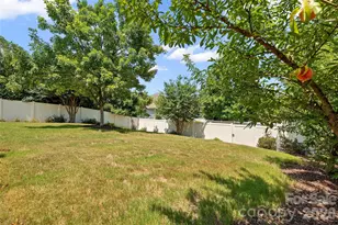 11633 Bradford Park Dr, Davidson, NC 28036 - Photo 38