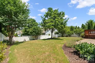 11633 Bradford Park Dr, Davidson, NC 28036 - Photo 36