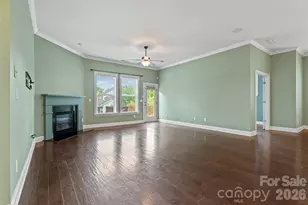 11633 Bradford Park Dr, Davidson, NC 28036 - Photo 12