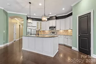 11633 Bradford Park Dr, Davidson, NC 28036 - Photo 8
