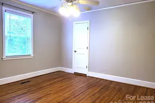 4229 Hiddenbrook Dr, Charlotte, NC 28205 - Photo 12