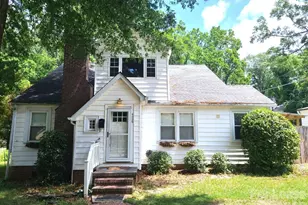 4229 Hiddenbrook Dr, Charlotte, NC 28205 - Photo 1