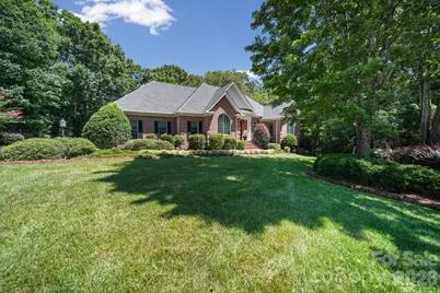 417 Crooked Oak Drive, Oakboro, NC 28129 - Photo 2