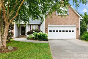 412 Silo Dr, Asheville, NC 28806 - Photo 2