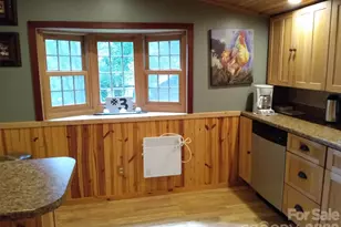 251 Village Ln, Mars Hill, NC 28754 - Photo 14