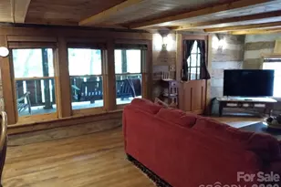 251 Village Ln, Mars Hill, NC 28754 - Photo 10