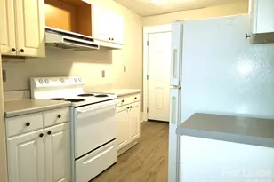 1623 Fountain View St, Charlotte, NC 28208 - Photo 4