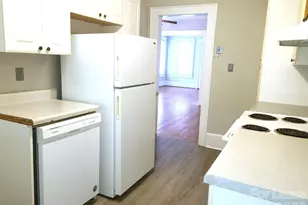 1623 Fountain View St, Charlotte, NC 28208 - Photo 2