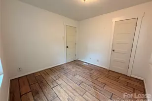 825 Rodey Ave, Charlotte, NC 28206 - Photo 12