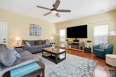15320 Edgewater Forest Lane, Charlotte, NC 28278 - Photo 4
