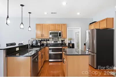 15320 Edgewater Forest Lane, Charlotte, NC 28278 - Photo 8