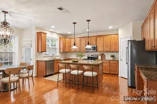 7809 Pinecroft Ct, Harrisburg, NC 28075 - Photo 4
