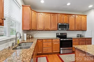 7809 Pinecroft Ct, Harrisburg, NC 28075 - Photo 18