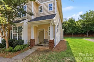 700 Shellstone Pl, Fort Mill, SC 29708 - Photo 2