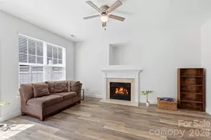 700 Shellstone Pl, Fort Mill, SC 29708 - Photo 8