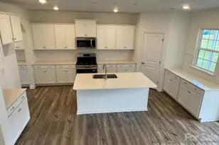 1310 Swift Ln, Belmont, NC 28012 - Photo 4