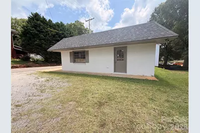 1295 N Main Avenue, Newton, NC 28658 - Photo 12