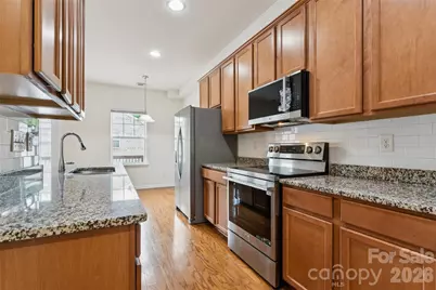 6443 Prosperity Church Road, Charlotte, NC 28269 - Photo 10