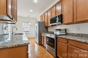 6443 Prosperity Church Rd, Charlotte, NC 28269 - Photo 10