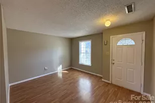 2043 Dunsmore Ln, Waxhaw, NC 28173 - Photo 2