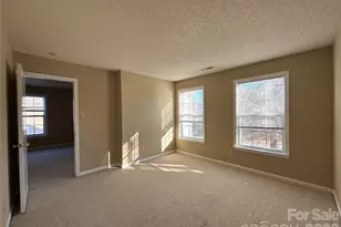 2043 Dunsmore Ln, Waxhaw, NC 28173 - Photo 4