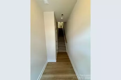 5021 Chinook Lane, Charlotte, NC 28217 - Photo 2