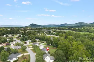 1040 Thorncrest Dr, Fletcher, NC 28732 - Photo 32