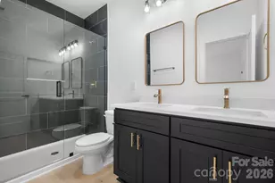 512 28th St SW, Hickory, NC 28602 - Photo 14