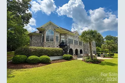 747 Shoreline Drive, Lancaster, SC 29720 - Photo 2