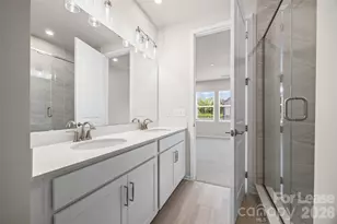5640 Kingspan Dr, Charlotte, NC 28217 - Photo 22
