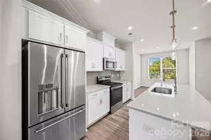 5640 Kingspan Dr, Charlotte, NC 28217 - Photo 8