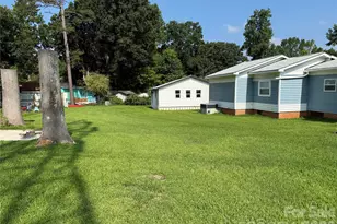 7312 Doblinway Dr, Charlotte, NC 28215 - Photo 2