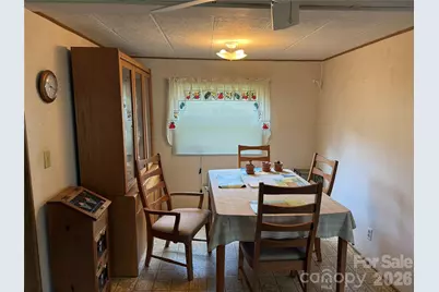 7312 Doblinway Drive, Charlotte, NC 28215 - Photo 6