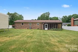 1138 Graham St, Claremont, NC 28610 - Photo 14