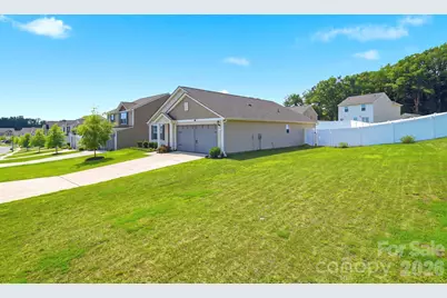 3306 Brighton Drive, Gastonia, NC 28052 - Photo 2