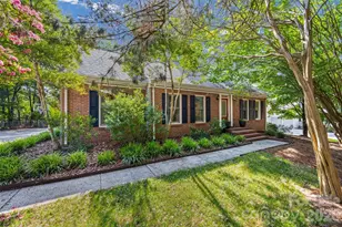 11701 Harrowfield Rd, Charlotte, NC 28226 - Photo 2