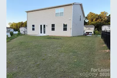 7024 Maple Run Circle, Charlotte, NC 28215 - Photo 10