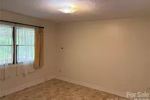 256A Bruce Rd, Mars Hill, NC 28754 - Photo 34