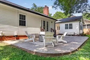 4124 Bridgewood Ln, Charlotte, NC 28226 - Photo 8